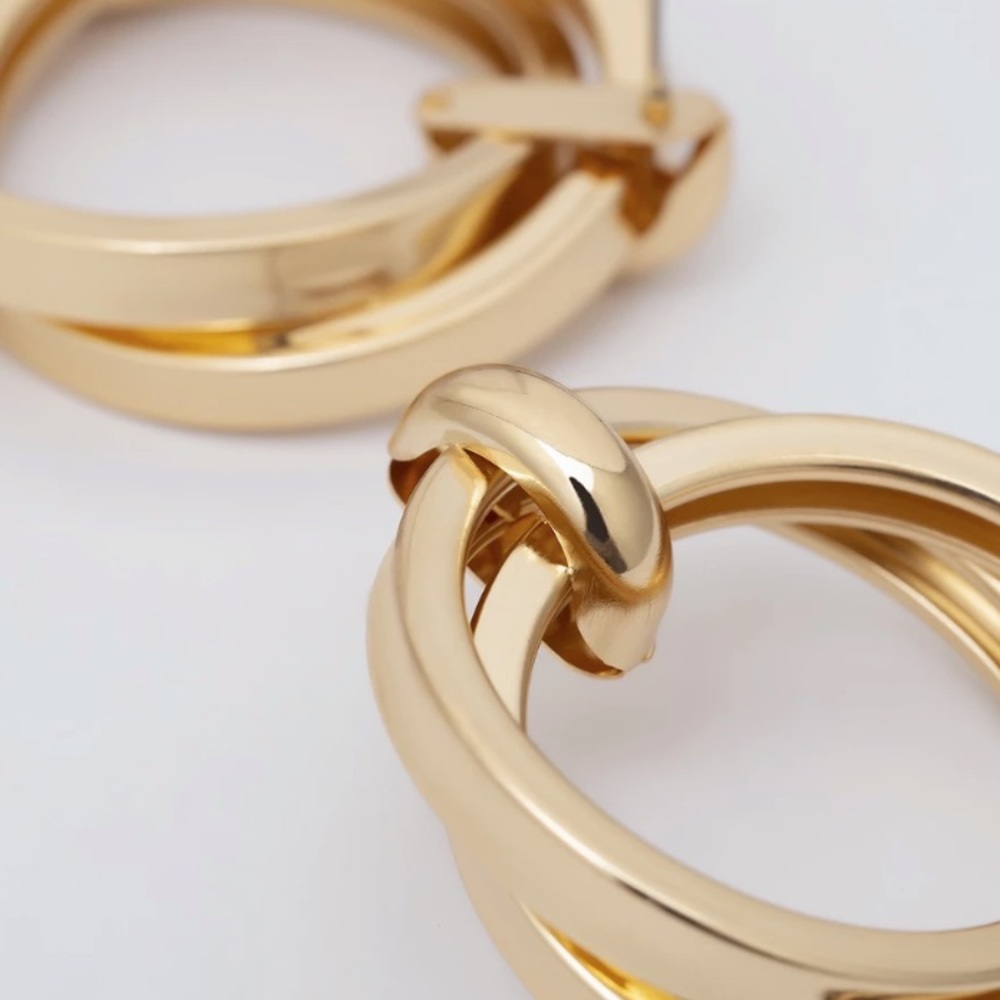 Gold plated round earrings - Picture 4 of 5